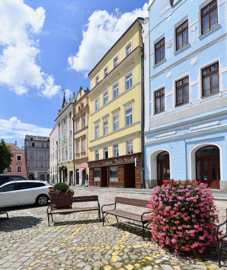 Apartmány Na Náměstí 85 Jindrichuv Hradec Exterior foto