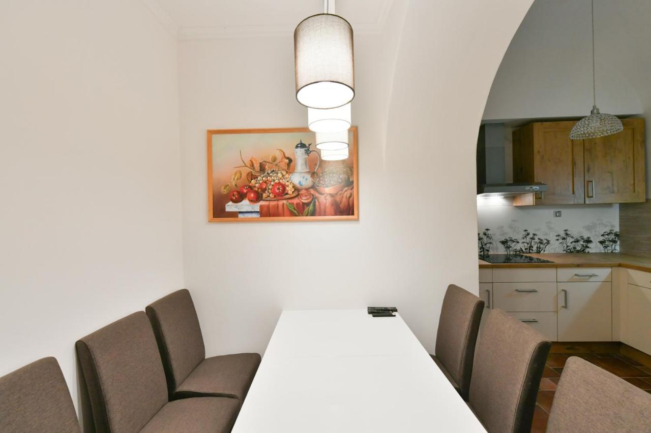 Apartmány Na Náměstí 85 Jindrichuv Hradec Exterior foto