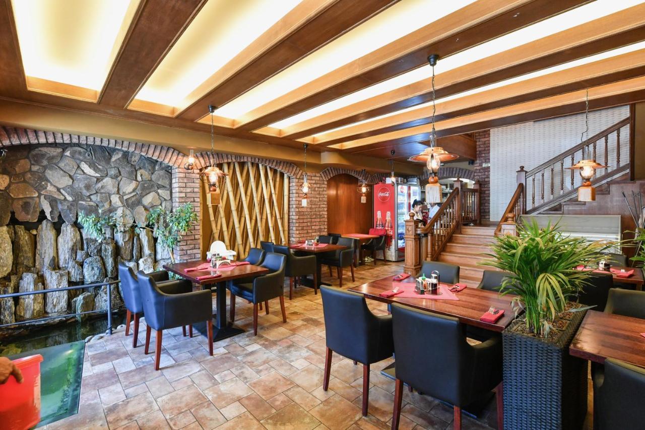 Apartmány Na Náměstí 85 Jindrichuv Hradec Exterior foto